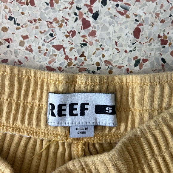 Reef Beachy Rib Short size Small - Picture 2 of 5